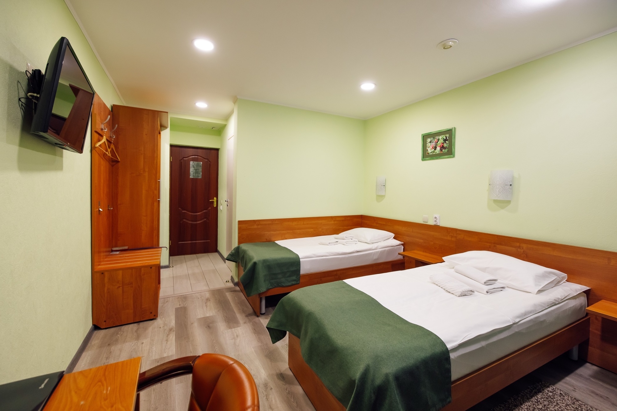 CATEGORY NUMBER 1 (TWIN)